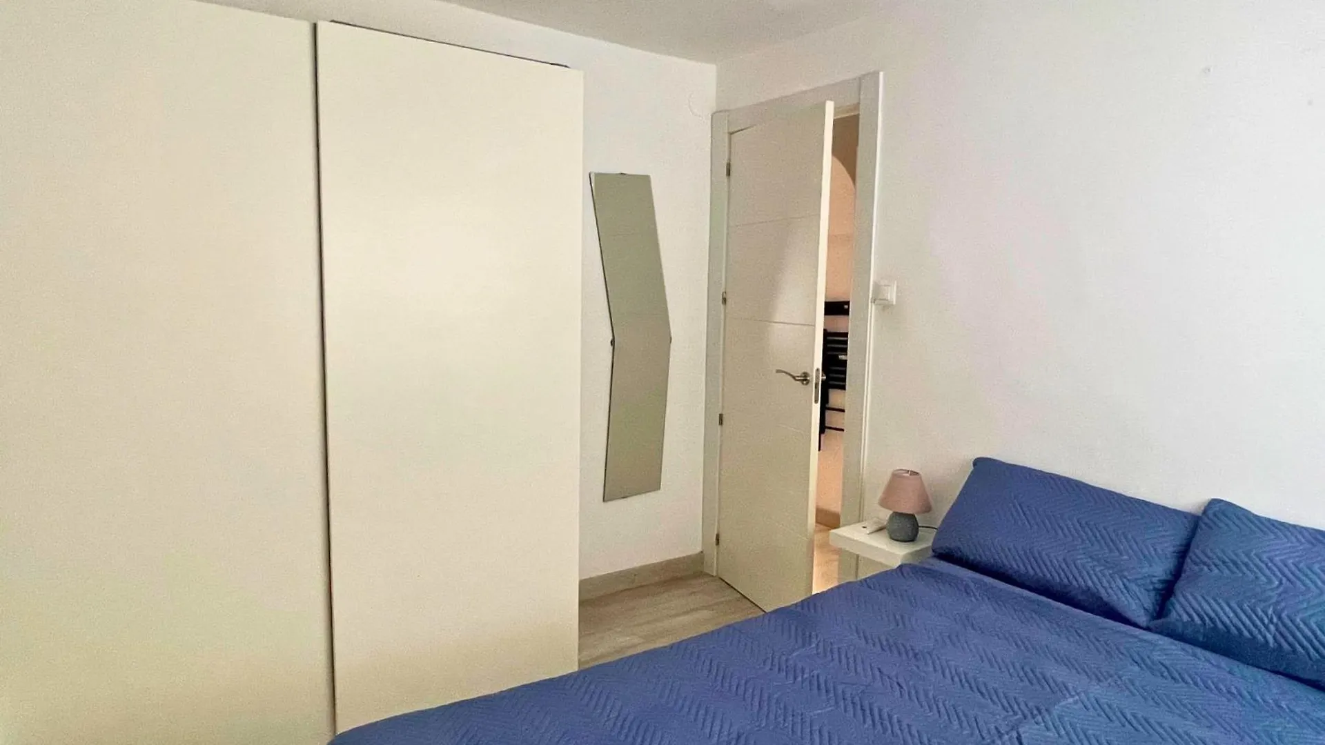 Apartment Home4U Congress Granada